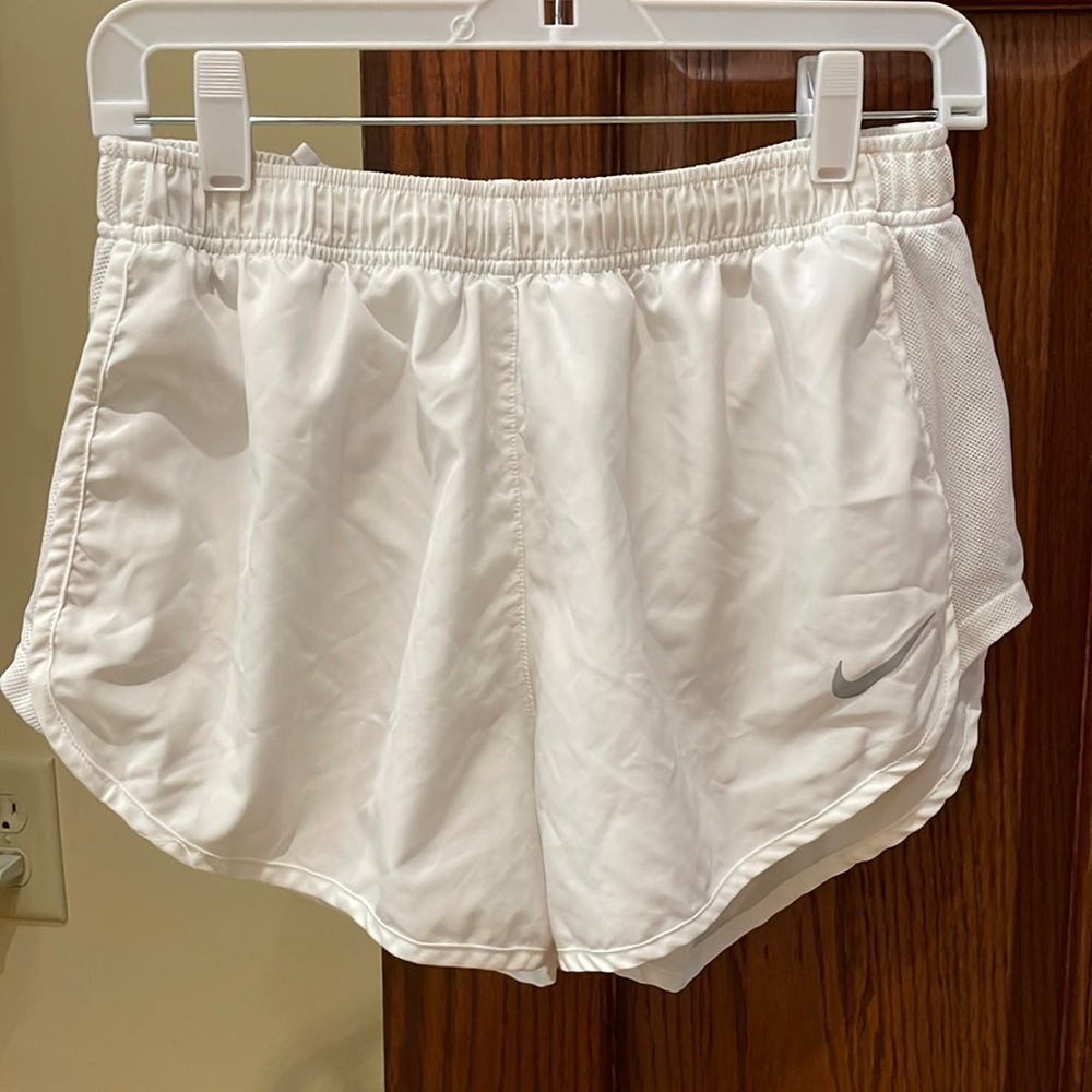 Women’s Nike Dry Fit Short White- Large